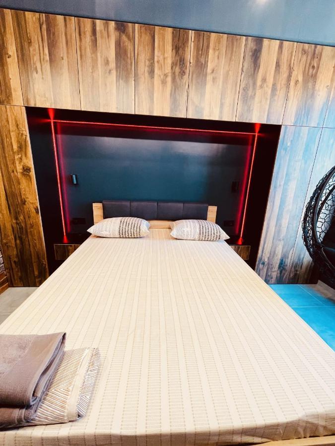 דנייפרופטרובסק Loft В River Park З Джакузі מראה חיצוני תמונה